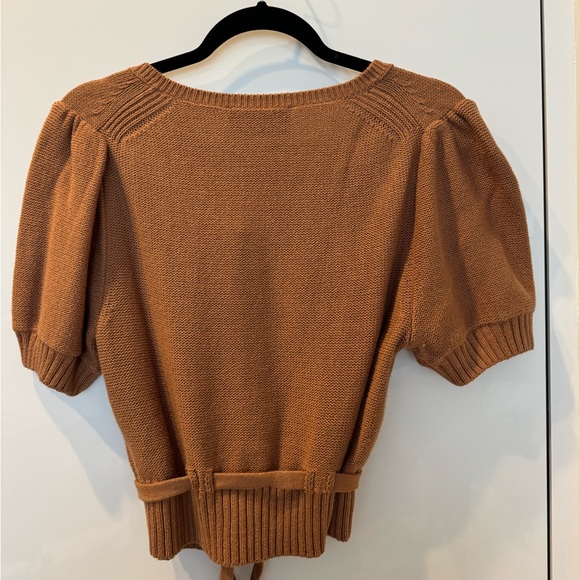 Everlane short sleeve button up knit top with tie - Picture 2 of 2